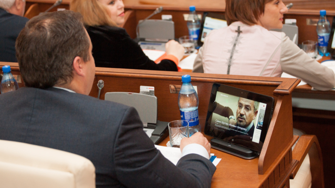27 апрель 2016 г., Барнаул   Как сегодня выглядели депутаты на очередной сессии АКЗС