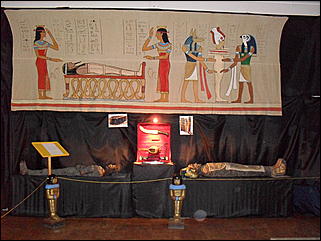 30 сентября 2009 г., Барнаул   Египетские мумии в Барнауле