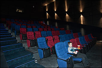 24 ноябрь 2016 г., Барнаул   Фоторепортаж с места открытия нового кинотеатра "Pioner" 