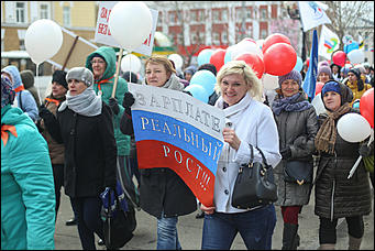 1 мая 2019 г., Барнаул. Екатерина Смолихина   Праздник Весны и труда: как в Барнауле прошли шествие и митинг в честь 1 Мая