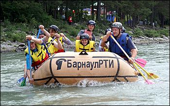 15 июля 2006 г., Барнаул   Испытания рафта "Барнаул РТИ"