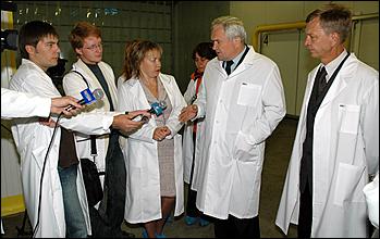 19 сентября 2006 г., Барнаул   Как перерабатывают рыбу на барнаульском предприятии "Диаф"?