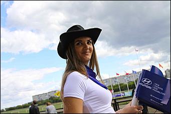 18 - 19 августа 2012 г., Барнаул   Автоцентр АНТ - официальный дилер Hyundai посетил конные бега на "Кубке губернатора 2012"
