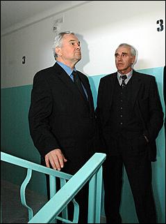 12 сентября 2006 г., Барнаул   Посещение В.Колгановым строящихся объектов социального назначения 