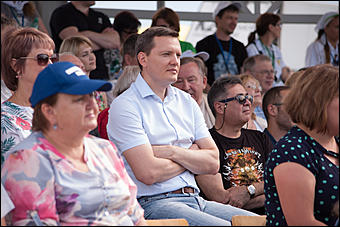 24 июль 2017 г.,с. Сростки   22 июля на горе Пикет в Сростках прошел Всероссийский Шукшинский фестиваль 