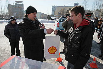 6 марта 2011 г., Барнаул   Презентация нового городского внедорожника  SsangYong New Actyon от Автоцентра СанРимо