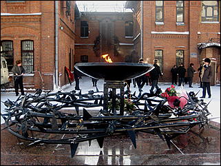 15 февраля 2009 г., Барнаул   В Барнауле почтили память советских воинов-интернационалистов