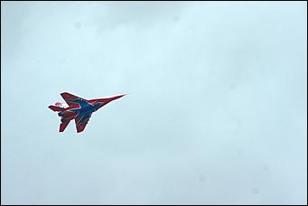 4 сентябрь 2015 г., Барнаул   Тренировочный полет пилотажной группы "Стрижи".