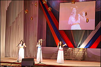 17 июня 2009 г., Барнаул   Праздник «Мы живем в России», посвященный Году молодежи