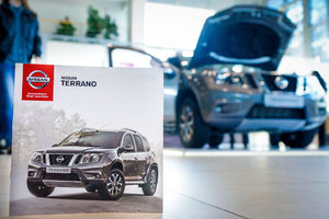   "Автоцентр АНТ официальный дилер Nissan 5 июня представил публике новый Nissan Terrano" 