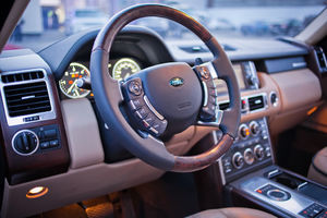   Открытие автоцентра «АЛЬБИОН МОТОРС», официальный дилер Land Rover