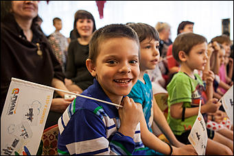 6 марта 2013г. Барнаул   Сертификат на 1 миллион 150 тысяч получил Барнаульский детский дом №7