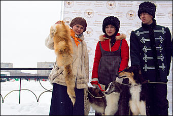 12 декабря 2015 г., Барнаул   Около 15 тысяч человек пришли в Барнауле на открытие "Алтайской зимовки"
