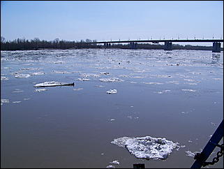 10 апреля 2009 г., Барнаул   Речной вокзал: ледоход на Оби