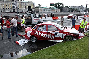 13 июля 2008 г., Москва   Формула 1 погостила в России. Шоу Moscow City Racing (фото Игоря Заботина)