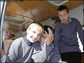    Экскурсия школьников на "Алмак"