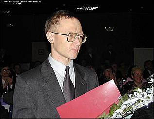    Пресс-ассамблея: лауреаты губернаторской премии за лучшие творческие работы журналистов в 2002 году