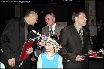    Пресс-ассамблея: лауреаты губернаторской премии за лучшие творческие работы журналистов в 2002 году