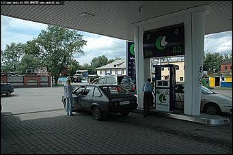    Акция "ЛДПР - за дешевый бензин"