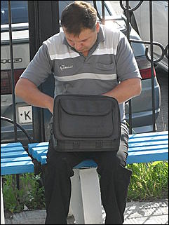 16 июля 2009 г., Барнаул   «С первыми петухами за загранпаспортами»