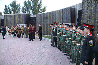 22 июня 2007 г., Барнаул   Митинг "Вечная память души" в Барнауле, посвященный годовщине начала ВОВ