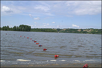 26 июня 2007 г., Барнаул   Барнаульский городской пляж за 2 дня до открытия