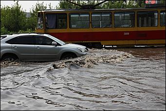 26 июль 2016 г., Барнаул   Алтайская Венеция: Барнаул снова затопило дождем