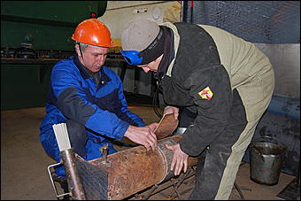 19 февраля 2010, г. Барнаул   Конкурс на звание «Лучший электрогазосварщик ЖКХ Барнаула».