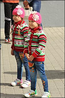 5 сентябрь 2015 г., Барнаул   Парад близнецов на День города в Барнауле