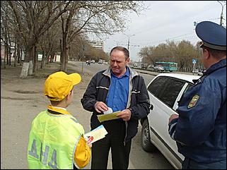 21 апреля 2011 г., Барнаул   Акция "Заботливые родители"